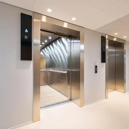 21st Floor Oceanfront Luxury - Gym דירה *